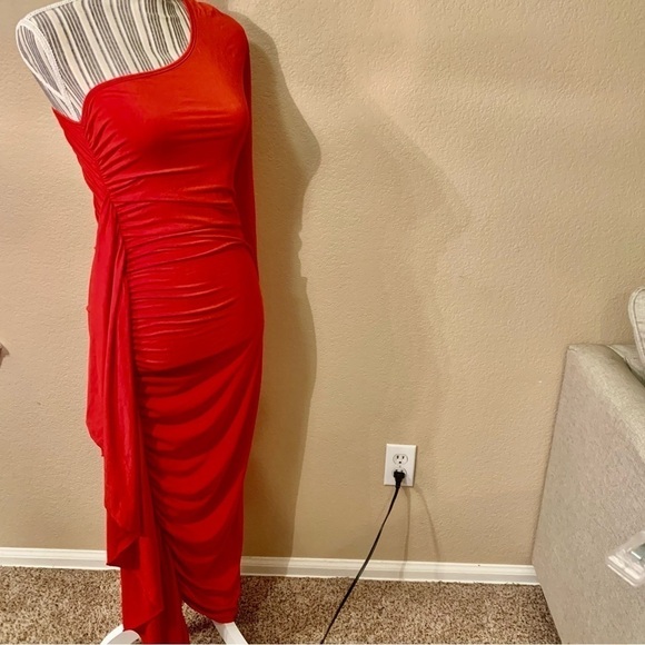 NEW Sexy Bodycon Dress Small Red Maxi Spandex Stretch One Sleeve Ruffled NWOT - Picture 8 of 14